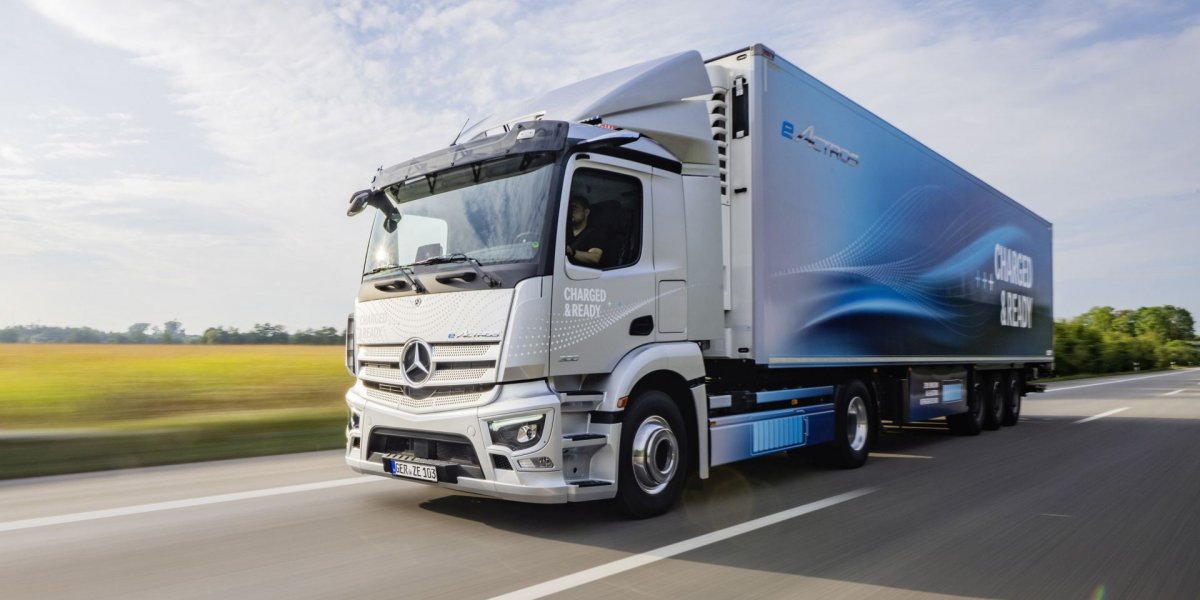 Mercedes Benz Trucks elektryfikuje dostawy do fabryki w Wörth Fleet