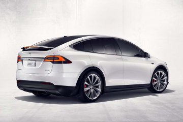 Tesla-Model_X (4)