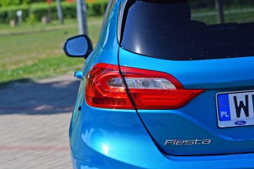 Volkswagen nowym Polo tak podwyższył poprzeczkę w segmencie aut miejskich, że nawet rynkowe wygi jak Ford Fiesta muszą się nieźle  nagimnastykować, aby mu dorównać.