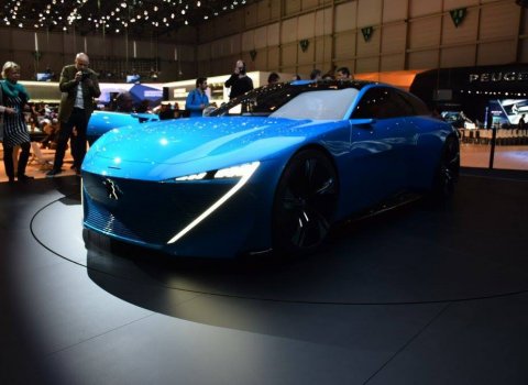 GMS-2017-Peugeot-Instinct-Concept-01