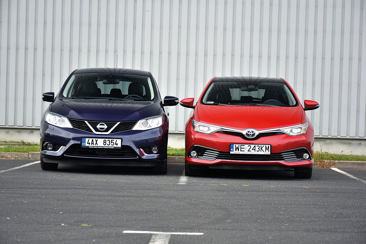 toyota auris vs nissan pulsar