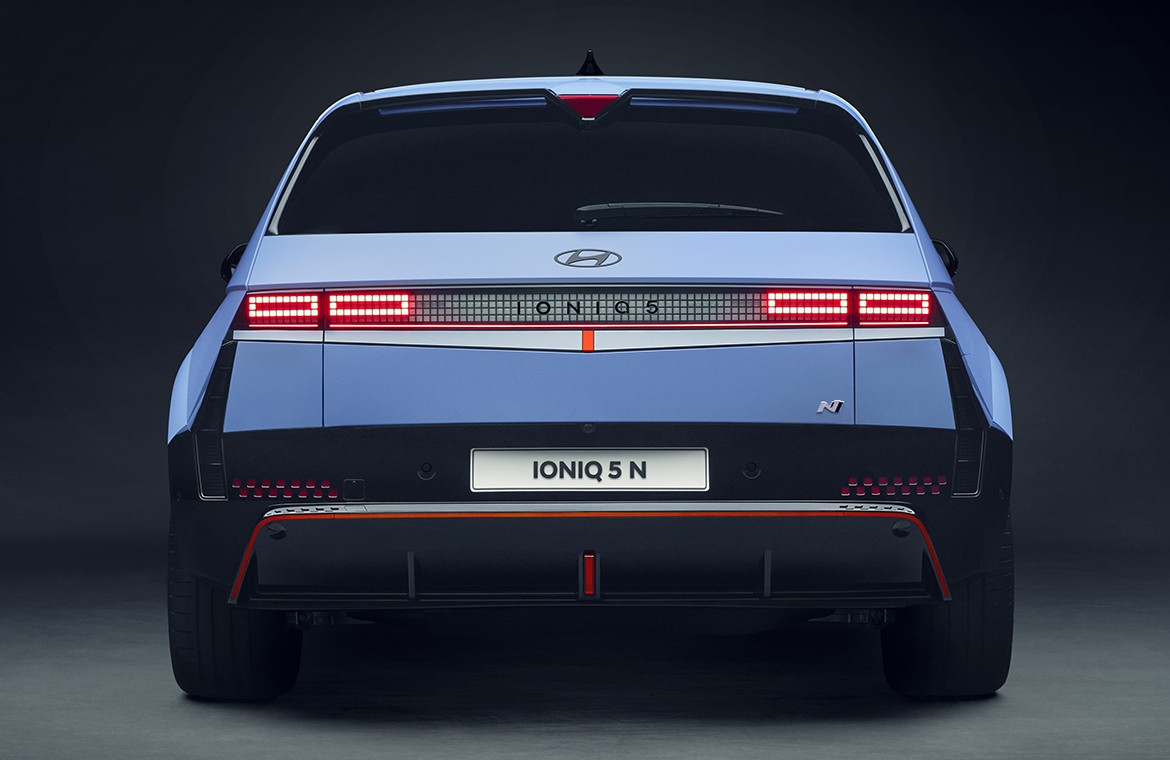 Hyundai Ioniq 5 N jako pierwszy miał tylną wycieraczkę