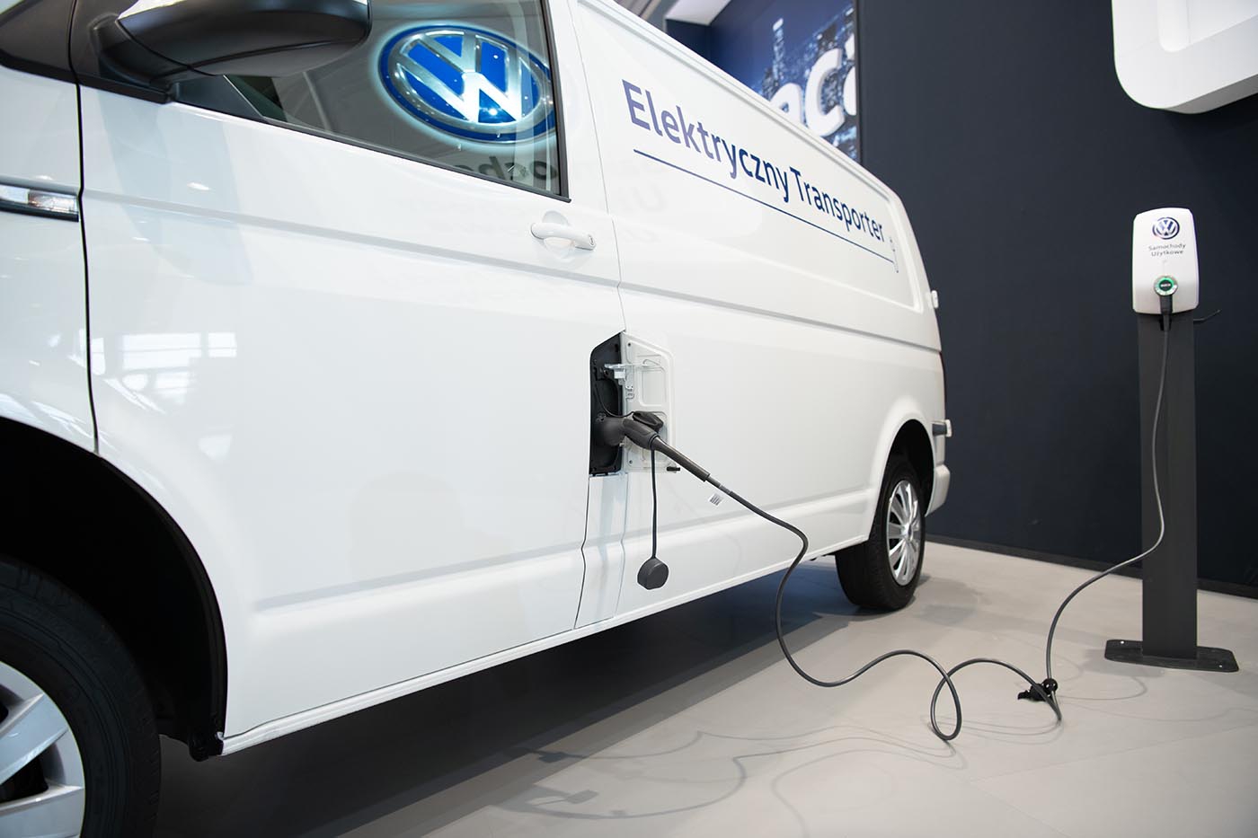 Volkswagen elektryfikuje pojazdy dostawcze