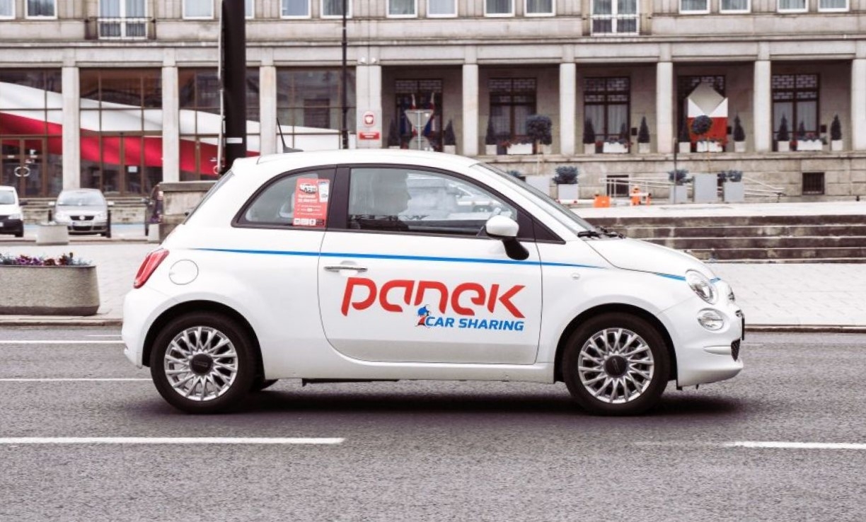 300 Fiatów 500 dostępnych na minuty w PANEK CarSharing
