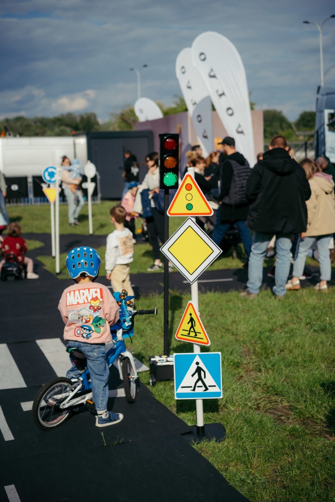 VOLVO_for_safety_Warszawa_Park_Fontann_233-1365x2048