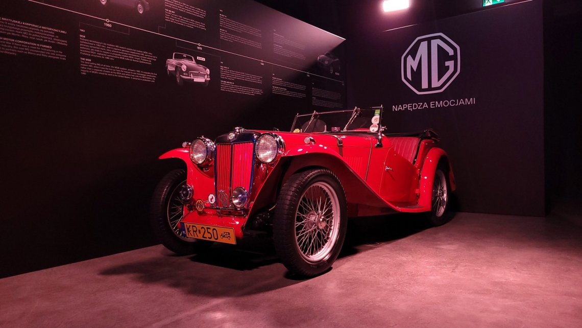 MG eksploatuje do cna brytyjskie korzenie w promocji marki, co doskonale dało się odczuć podczas polskiej premiery, na której liczba zaprezentowanych zabytkowych brytyjskich MG była równa tym nowym.