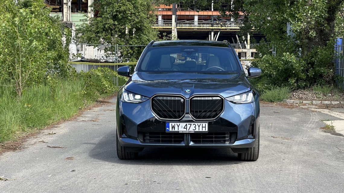 BMW_X3-front