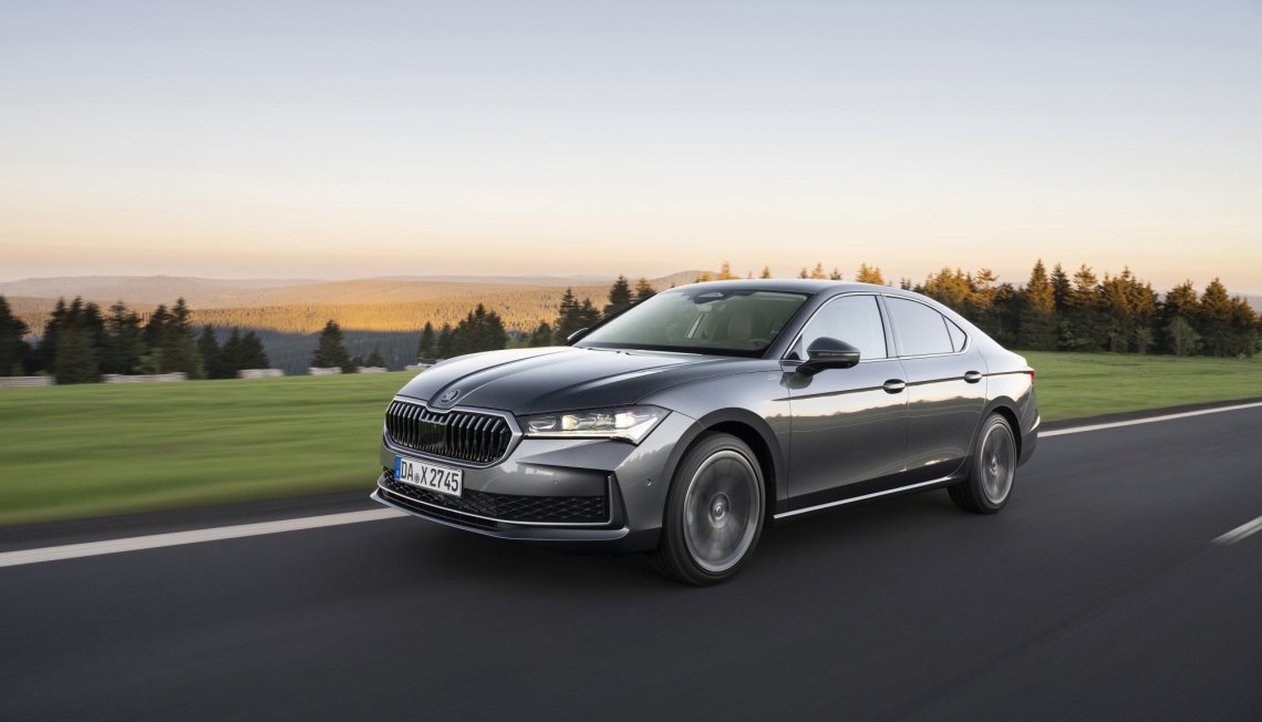 Skoda_Superb_2