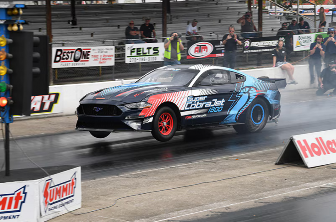 ford_drag_race
