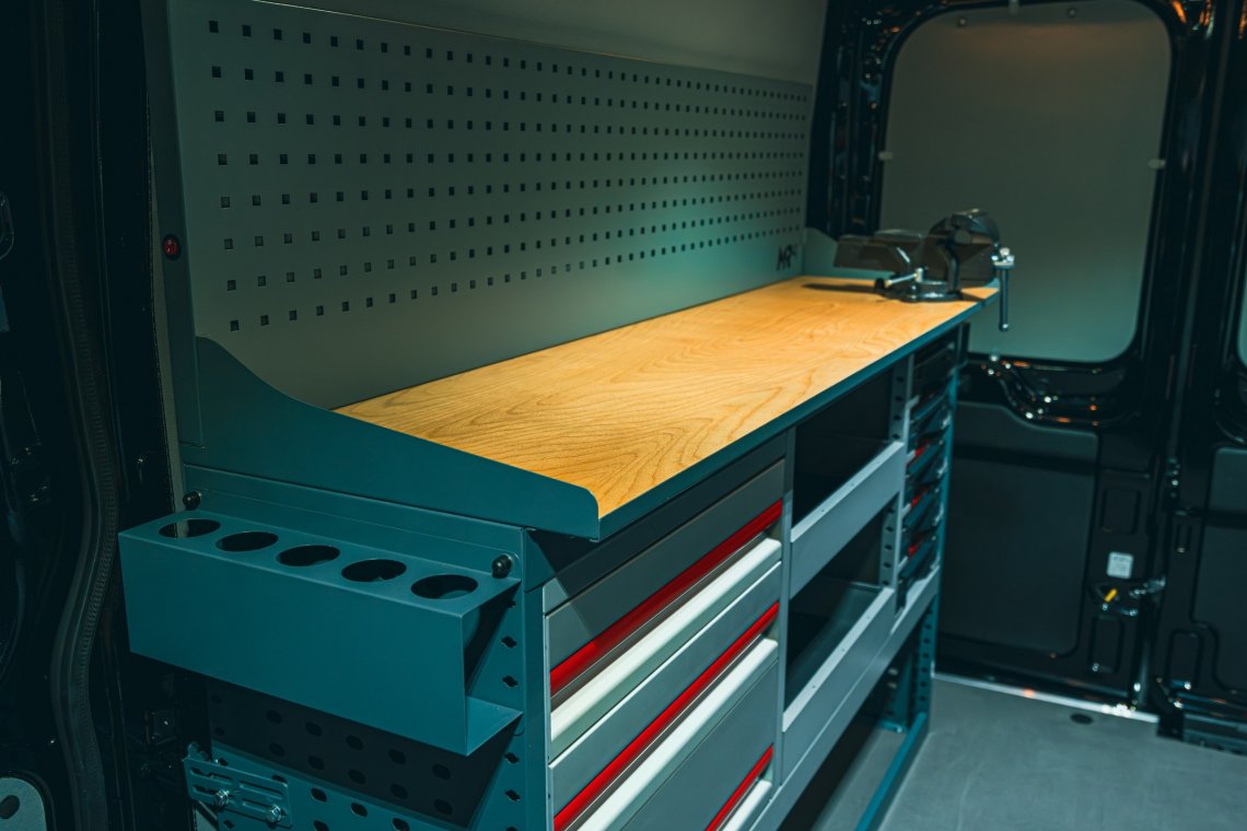 Ford-Transit_zabudowa-Rhino_fot-Piotr-Rejowski_14