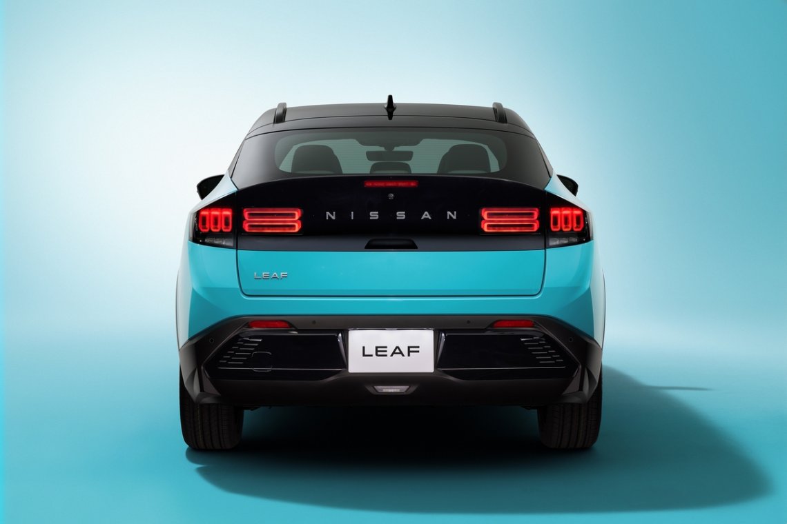 Nissan_Leaf_III_(11)