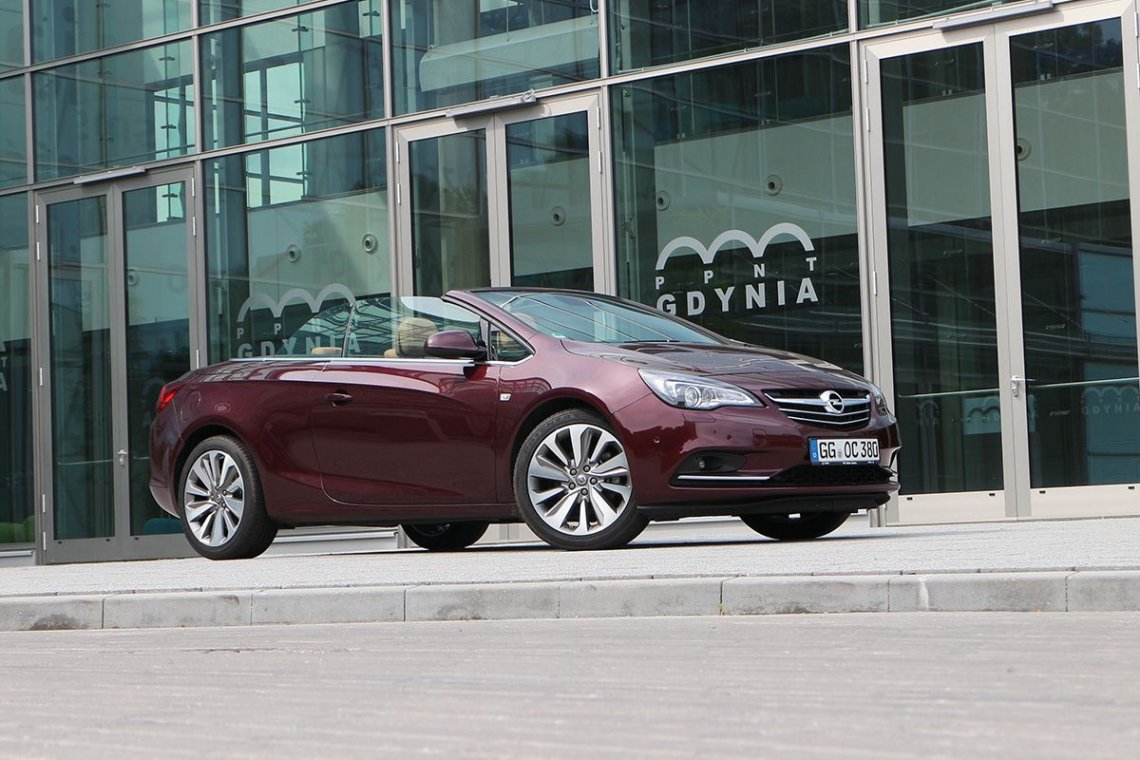 Opel Cascada Praktyczne auto bez dachu