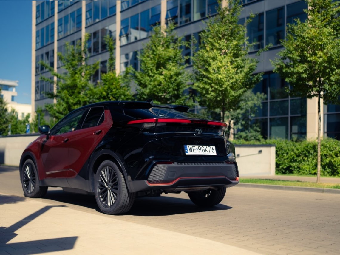 Toyota_C-HR_2025_DSC04236