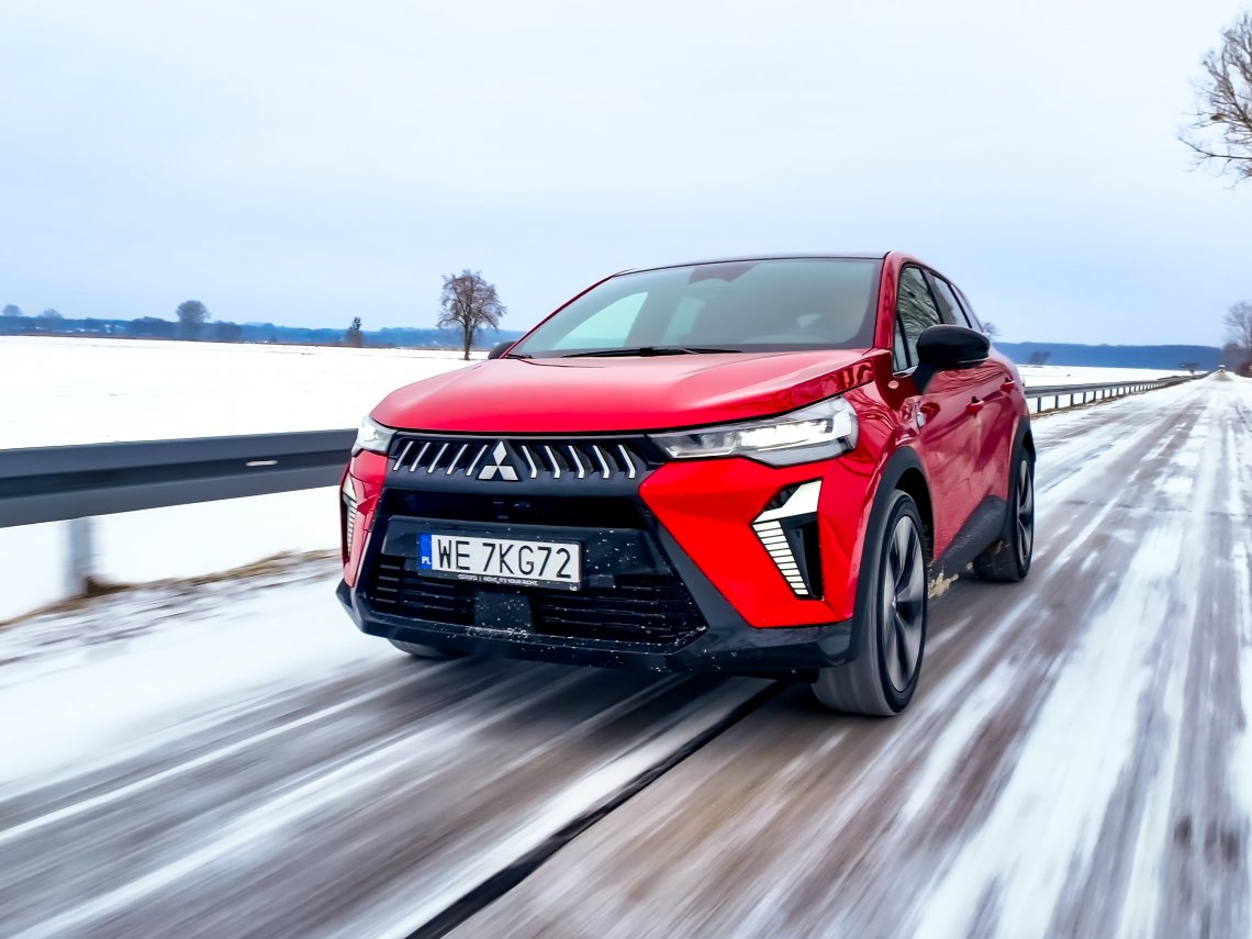 Mitsubishi_grandis_(5)