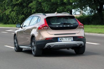 Volvo_V40_Cross_Country_PD (2)