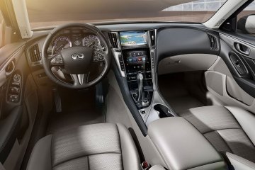 Infiniti-Q50_2014_1600x1200_wallpaper_2b