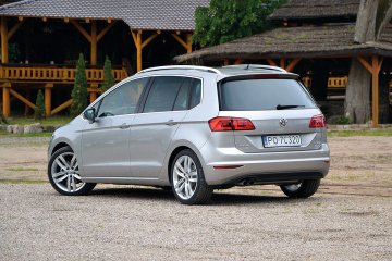 VW_Golf_Sportsvan (4)