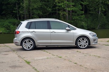 VW_Golf_Sportsvan (6)
