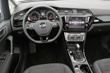 VW_Touran_2015 (11)