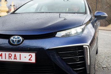 Toyota Mirai, 2015 (12)