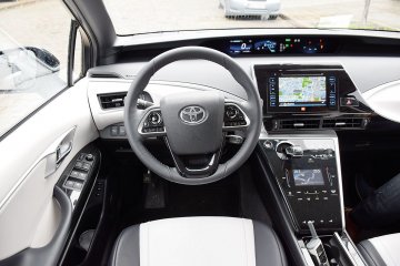 Toyota Mirai, 2015 (8)