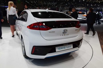 Hyundai Ioniq (2)