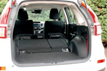 Pojemny bagażnik i łatwy do niego dostęp.