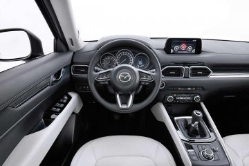 All-new CX-5_BCN 2017_Interior_08