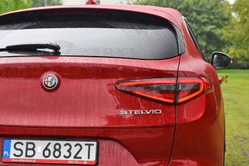 Alfa Romeo Stelvio Super AWD