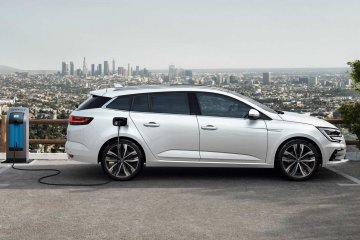 Renault Megane E-tech plug-in hybrid 2020