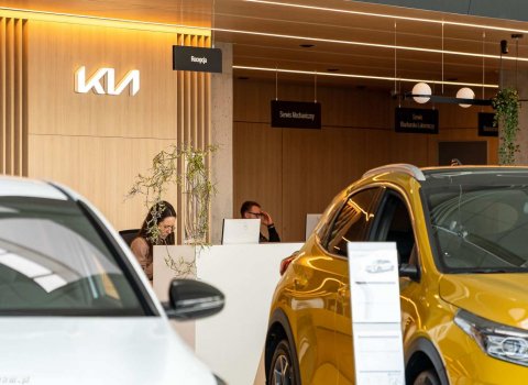 Kia_JD_Kulej_-_pierwszy_taki_salon_w_Europie_04_fot