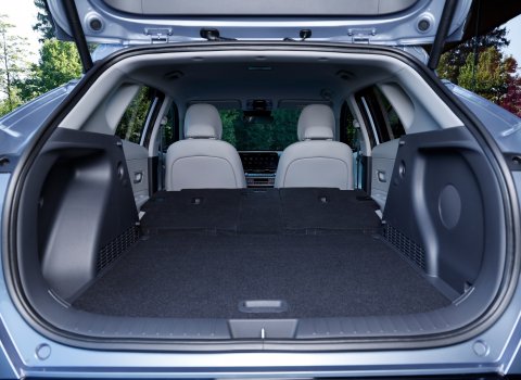 hyundai-kona-electric-0923-interior-07