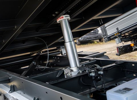 Ford-E-Transit-flota-ekologicznych-wywrotek-trojstronnych_22