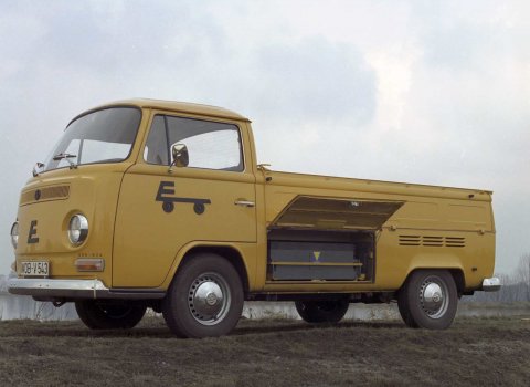volkswagen-elektro-transporter-1972