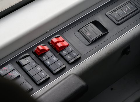 BUSNEX_f_Dominik_Kalamus_0115