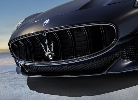 08_Maserati_GranCabrio_Trofeo