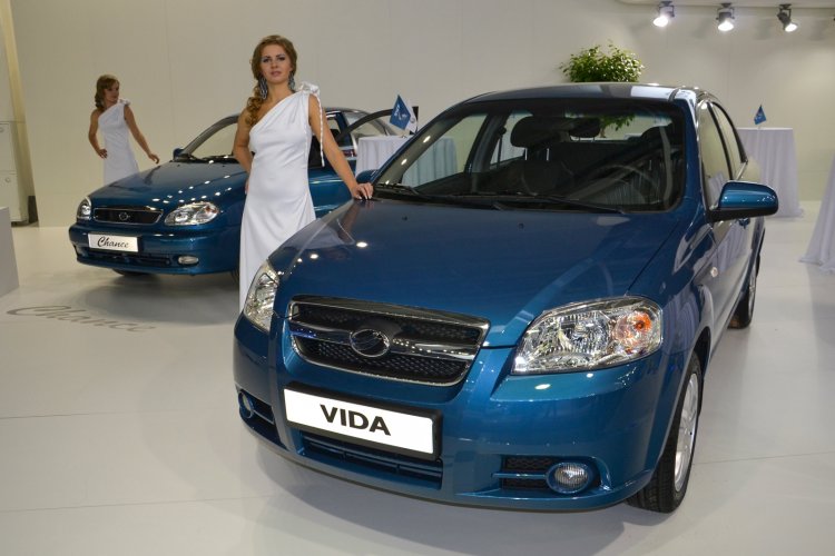 Niektórzy kojarzą ukraińską motoryzację z samochodów ZAZ Tavria, nieco bardziej wtajemniczeni kojarzą młodsze modele Chance i Vida (na zdj.), bazujące na Daewoo Lanosie i Chevrolecie Aveo. Młodszym modelem marki był ZAZ Forza – bliźniak miejskiego modelu chińskiej marki Chery. Pod marką ZAZ oferowane były do niedawna również autobusy A10C, które można spotkać m.in. w podwarszawskich miejscowościach.