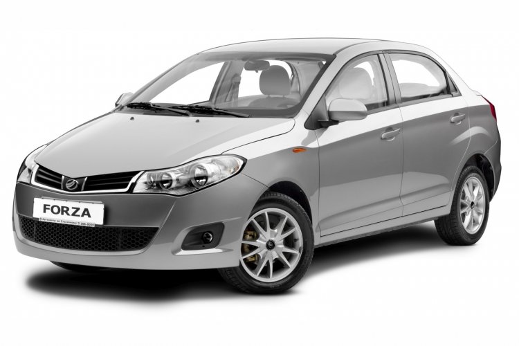 Rynek ukraiński w ostatnich latach wchłaniał ok. 100 tys. nowych pojazdów, choć były lata, że było to nawet 600 tys. pojazdów rocznie. Największe załamanie sprzedaży, o ponad połowę, miało miejsce w 2014 roku, a więc w czasie, kiedy rozpoczęły się działania wojenne na Krymie i we wschodniej Ukrainie. Wówczas liczba sprzedawanych pojazdów spadła o połowę, z ponad 200 tys. rocznie do ok. 100 tys. Co ciekawe, od stycznia 2020 roku istnieje zakaz importu rosyjskich samochodów w Ukrainie.