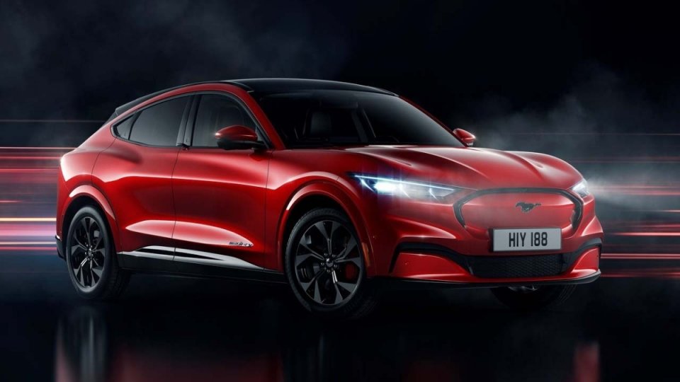 Ford-Mustang_Mach-E-2021-1280-01