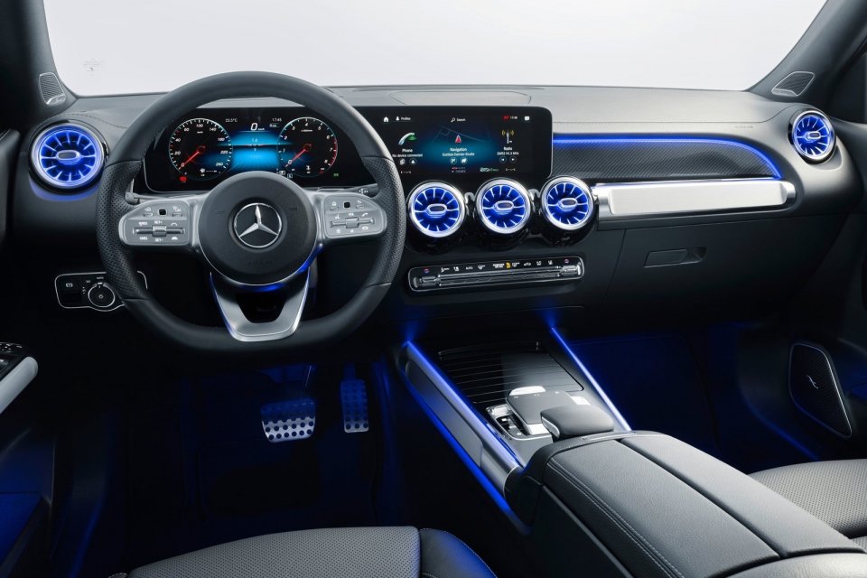 Mercedes-Benz-GLB-2020-1600-4a